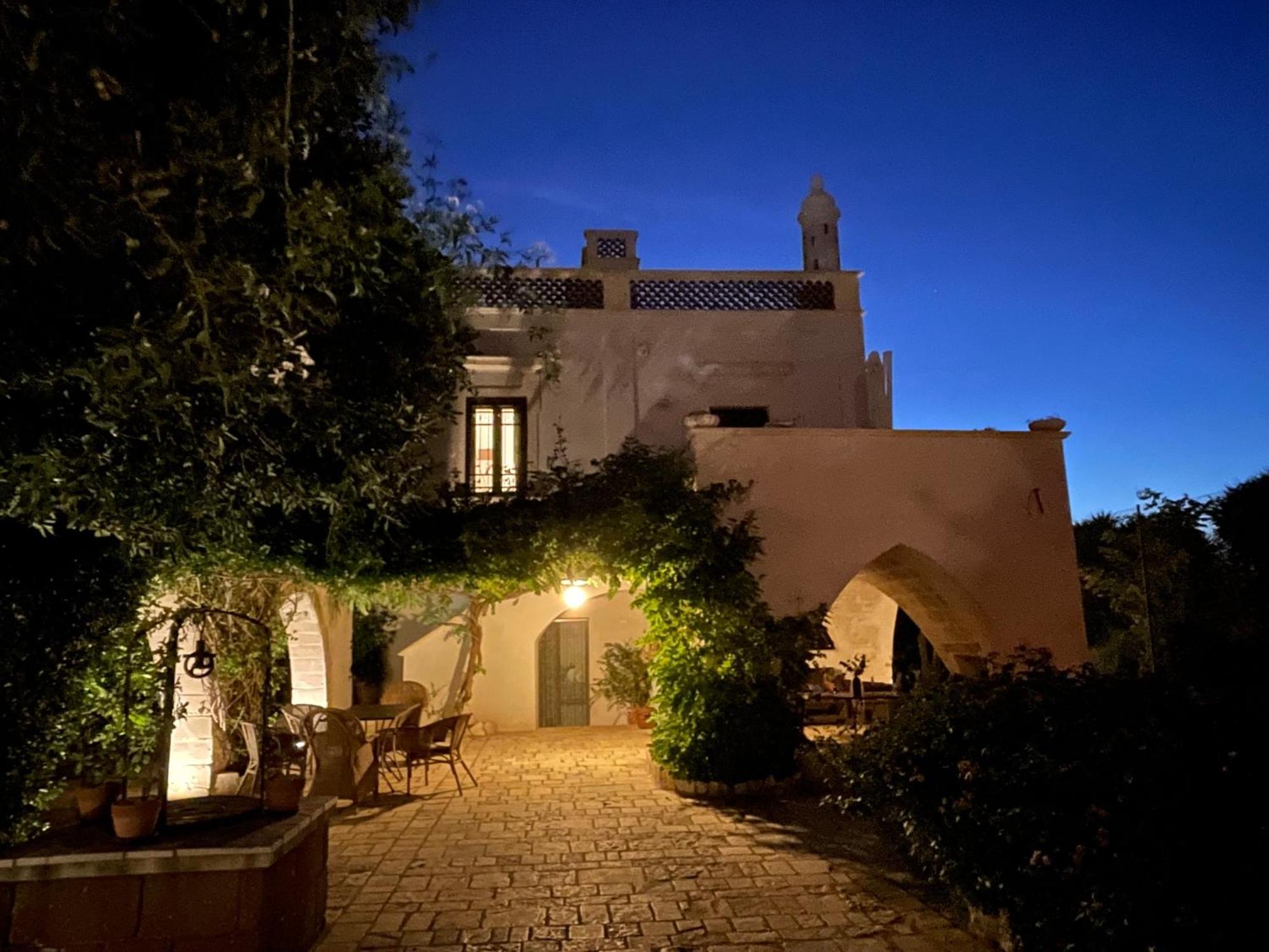 Antica Casina B&B Di Charme Pulsano Exterior foto