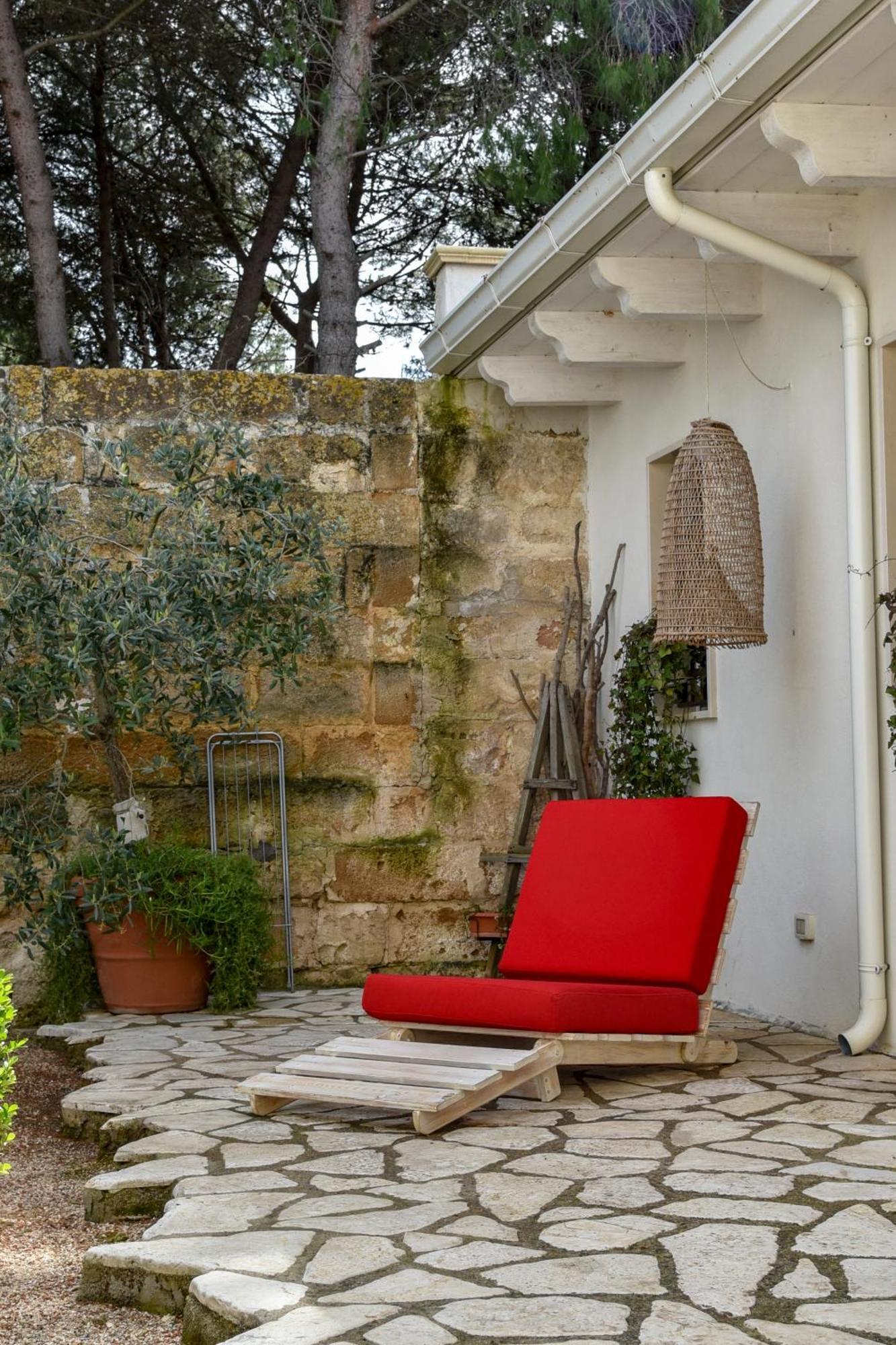 Antica Casina B&B Di Charme Pulsano Exterior foto